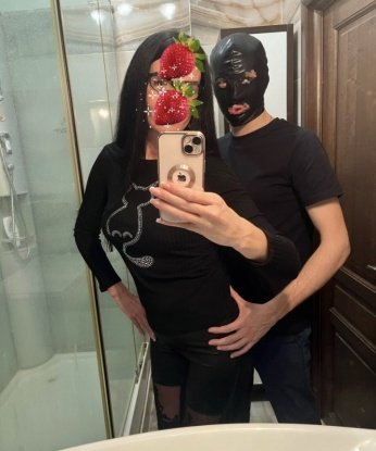 Опытная индивидуалка, готовая удовлетворить все твои сокровенные желания. В моих руках ты найдешь настоящий рай на земле. 🌟
Я живу в Москве и готова воплотить в жизнь все, о чем ты мечтал. Мои услуги полны страсти и любви, ведь моей целью является твое полное удовлетворение. 💋
Фото, которые ты видишь, говорят сами за себя. Я сексапильная и соблазнительная, всегда готовая подчиниться твоим желаниям. Обо мне говорят отзывы, словно сонеты, описывающие мою красоту и непревзойденные навыки. ⭐️
Позволь мне погрузить тебя в мир наслаждения и страсти. Я знаю, как доставить тебе незабываемые мгновения и сделать каждую встречу запоминающейся. Ты не пожалеешь о своем выборе, ведь со мной Москва станет для нас местом волшебства и интимных фантазий. ✨ Василиса